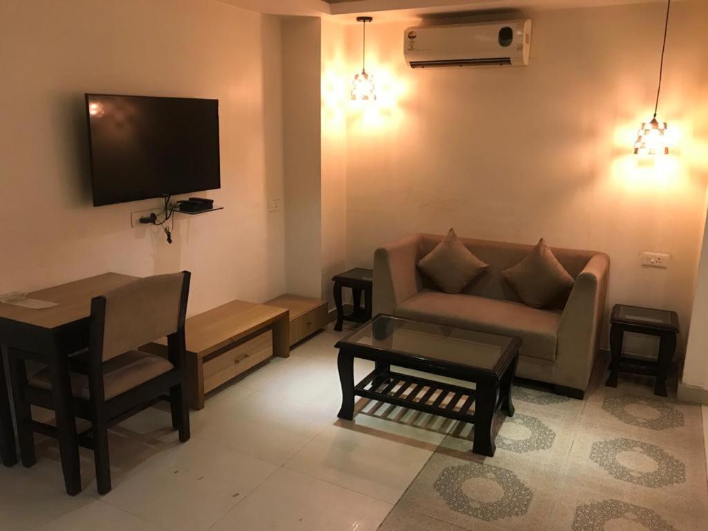 Hotel City Square Hisār Esterno foto