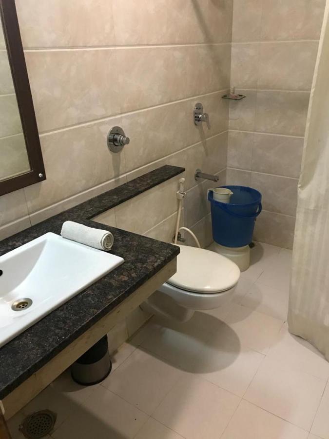 Hotel City Square Hisār Esterno foto