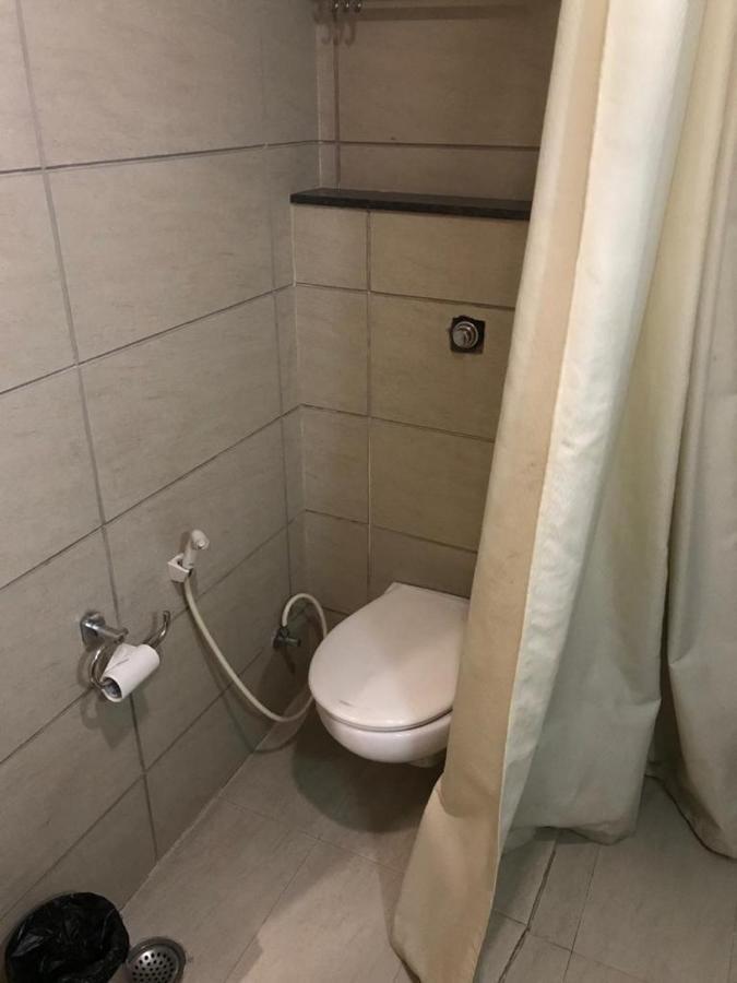Hotel City Square Hisār Esterno foto